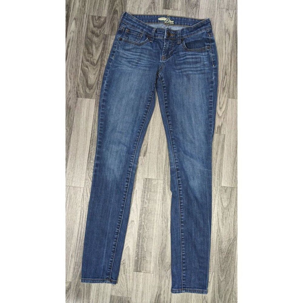 (3/$35) Old Navy Womens Size 00 The Diva Skinny Whiskered Denim Blue Jeans